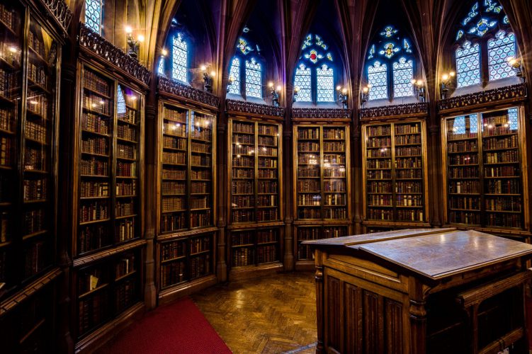 Fantastic Libraries in Fiction