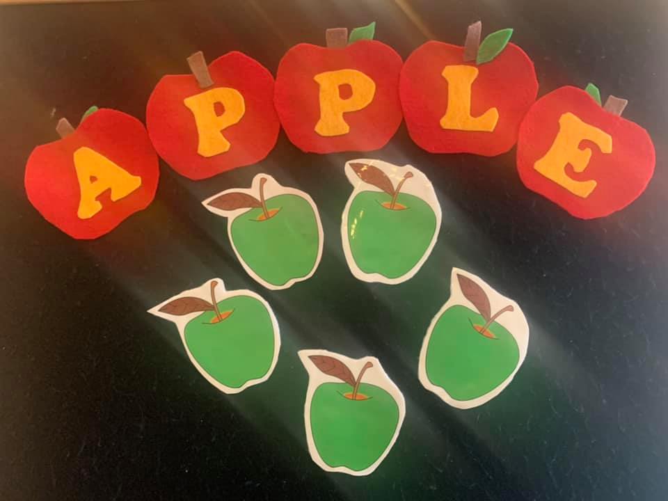 How do you spell APPLE? Preschool Storytime Kids Blog